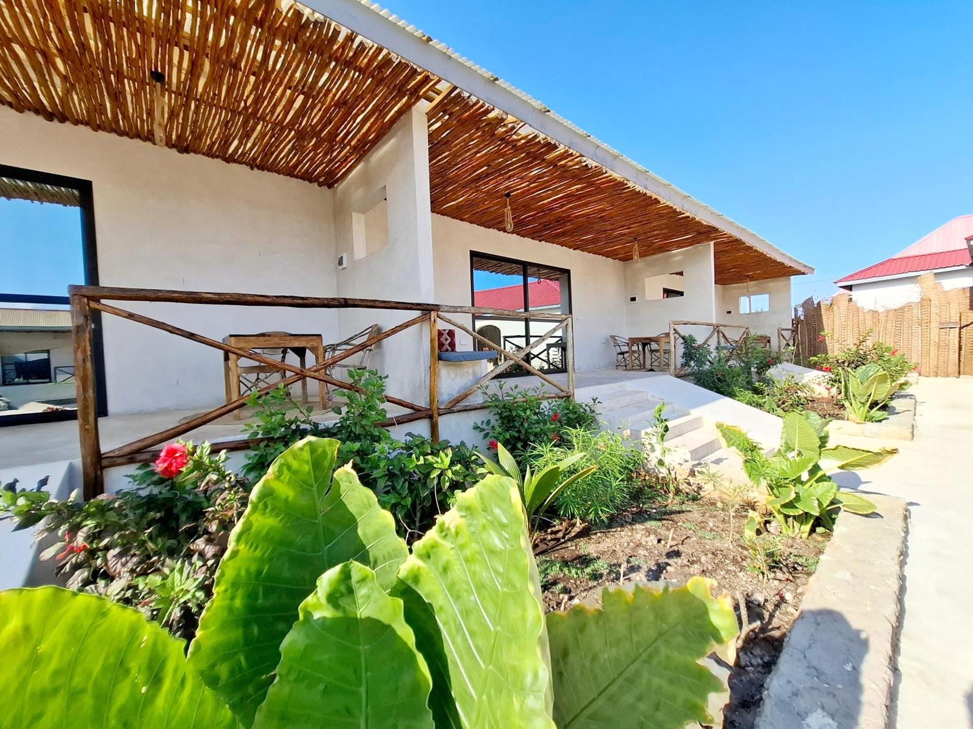 Blooming Zanzibar Hotell Jambiani  Exteriör bild