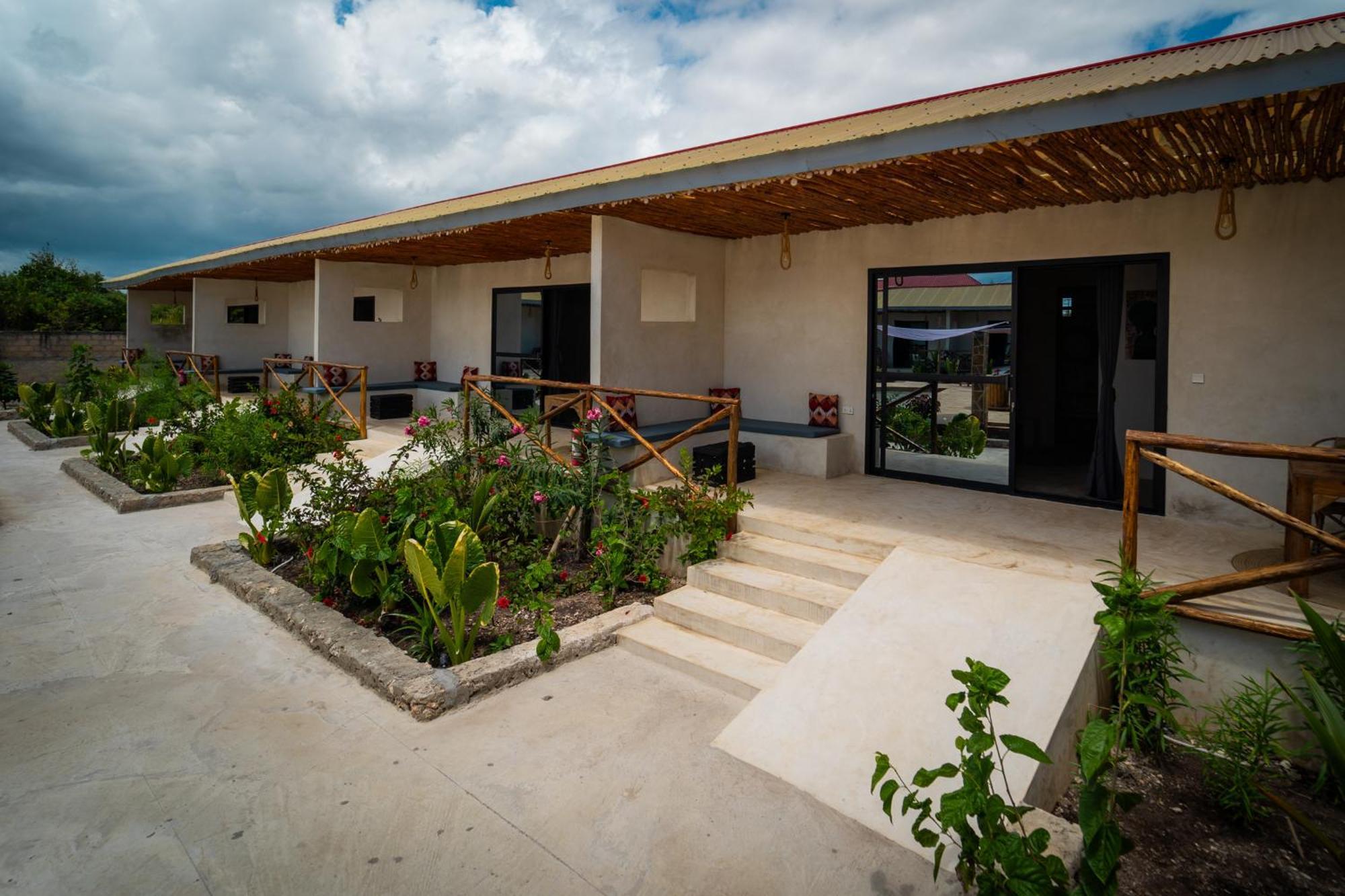 Blooming Zanzibar Hotell Jambiani  Exteriör bild